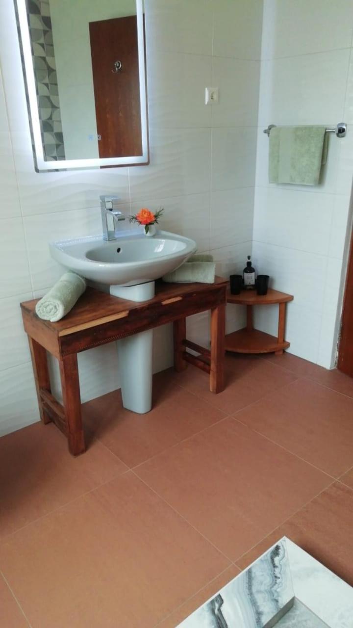 Appartements D'Hotes Marciloui アンツィラベ エクステリア 写真